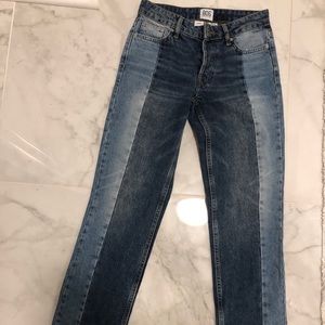TWO TONE STRAIGHT CUT JEANS